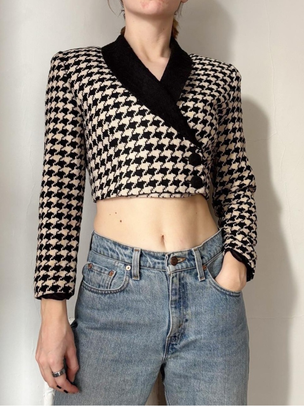 Vintage 90s Cropped Houndstooth Knit Blazer Jacket - Black & Cream
